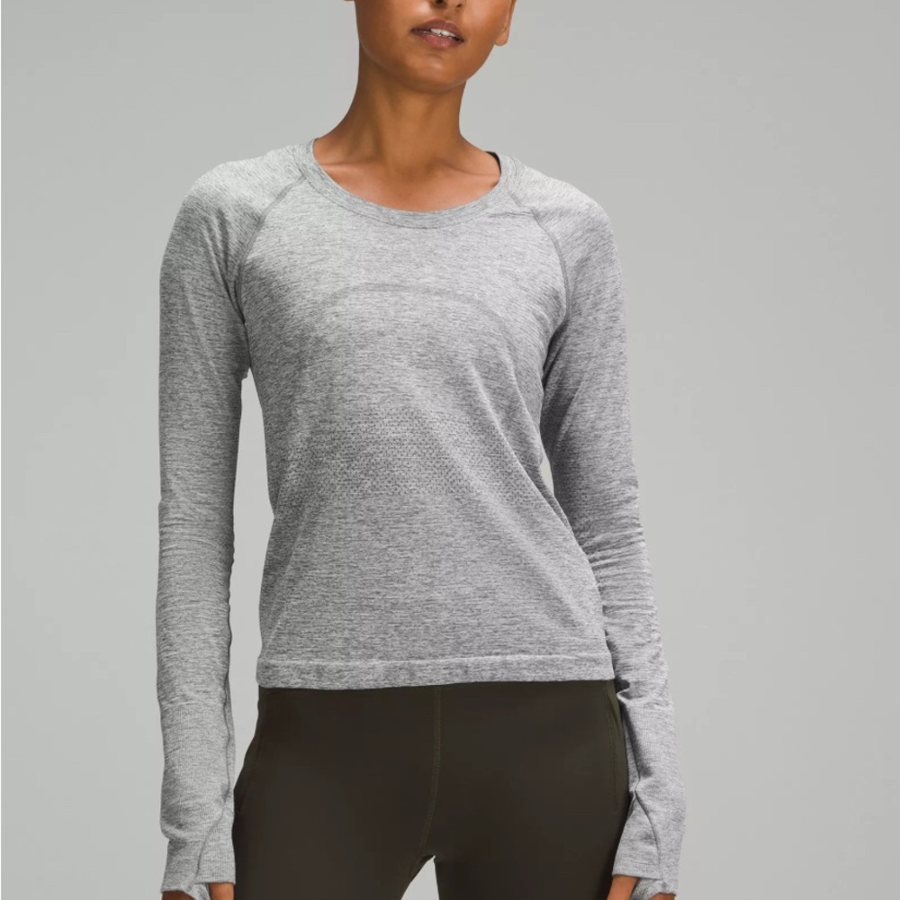 Lululemon Gray Women's Long Sleeve Top